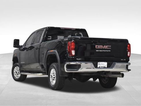 Used 2021 GMC Sierra 2500 SLE image 2