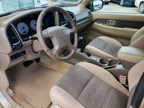 Used 2001 Nissan Pathfinder SE RWD image 15