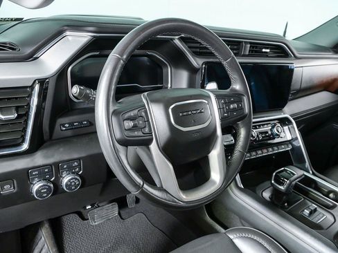 Used 2023 GMC Sierra 1500 Denali w/ Denali Reserve Package AWD/4WD image 4