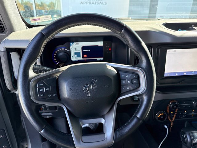 Used 2021 Ford Bronco Black Diamond AWD/4WD image 6