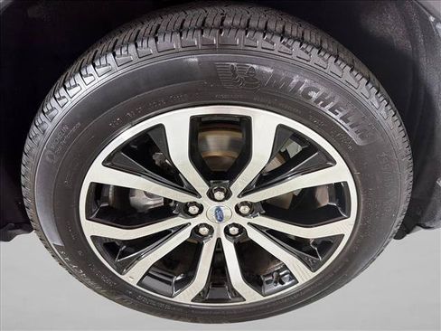 Used 2025 Ford Explorer ST-Line AWD/4WD image 12