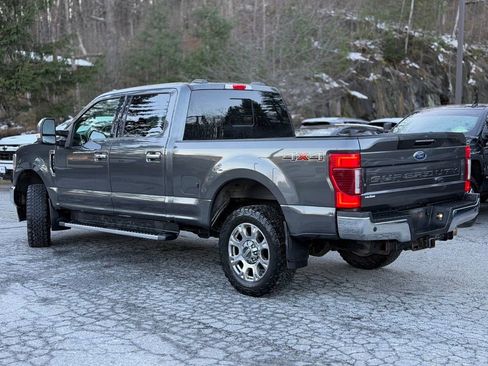 Used 2020 Ford F350 Lariat w/ Lariat Ultimate Package image 3