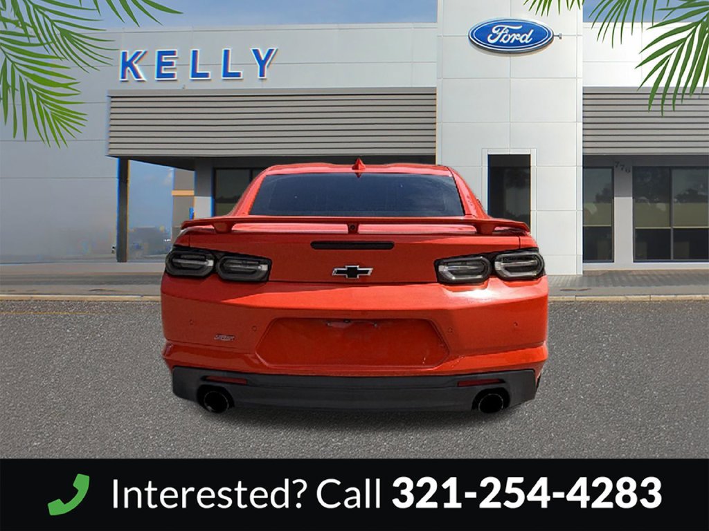 Used 2019 Chevrolet Camaro SS RWD image 4