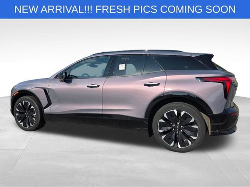 Used 2024 Chevrolet Blazer EV RS RWD image 4