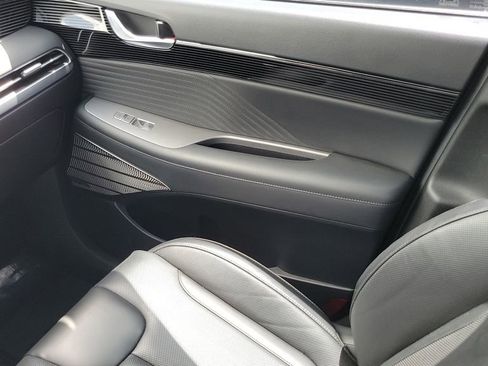 Used 2023 Hyundai Palisade Calligraphy FWD image 13