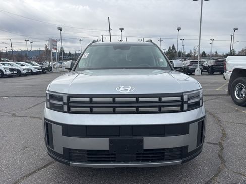 Used 2025 Hyundai Santa Fe SEL image 2