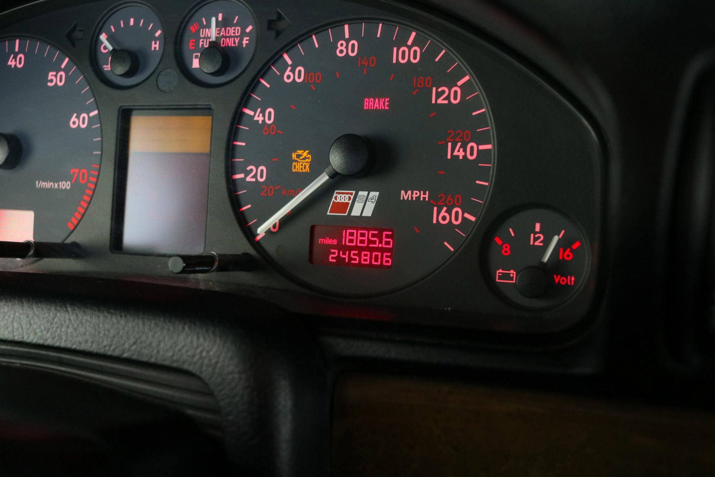 Used 2000 Audi S4 Sedan AWD/4WD image 81