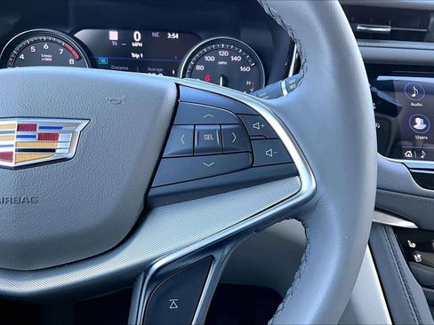 Used 2023 Cadillac XT5 Premium Luxury w/ Technology Package image 23