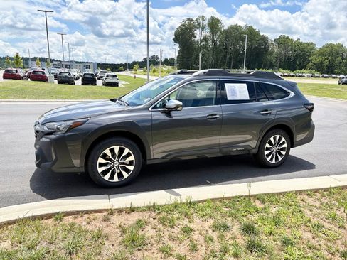 Certified 2024 Subaru Outback Touring XT w/ Tech Package 3 AWD/4WD image 4