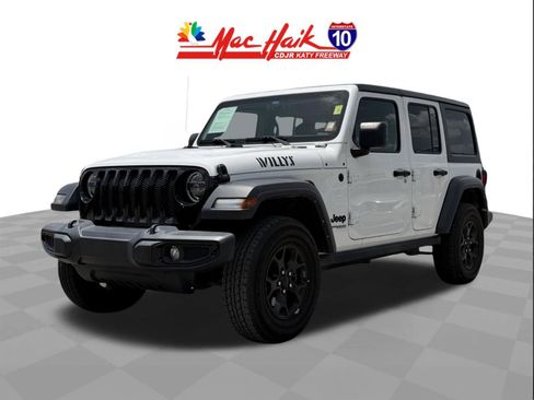 Used 2021 Jeep Wrangler Unlimited Sport AWD/4WD image 30