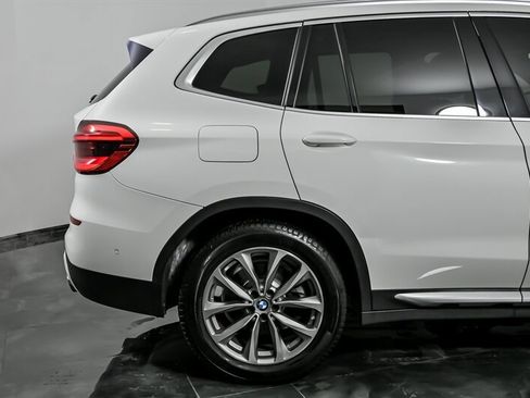 Used 2019 BMW X3 xDrive30i w/ Premium Package Essential image 11