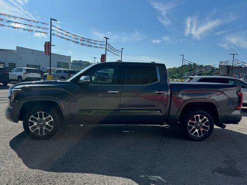 Used 2023 Toyota Tundra 1794 Edition AWD/4WD image 4