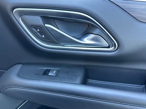 Used 2022 Chevrolet Tahoe LT w/ Luxury Package image 21