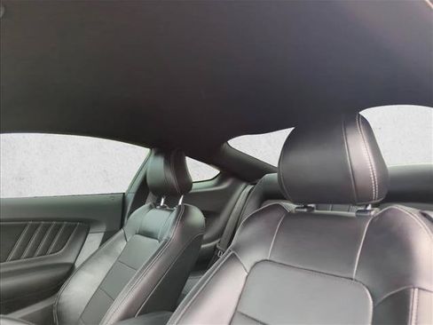 Used 2021 Ford Mustang GT Premium w/ GT Performance Package RWD image 15