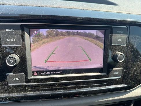 Used 2024 Volkswagen Taos S FWD image 13
