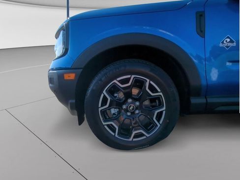 New 2025 Ford Bronco Sport Outer Banks w/ Outer Banks Tech Package+ AWD/4WD image 10