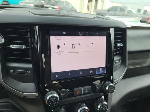 New 2025 RAM 2500 Tradesman w/ Chrome Appearance Group image 20