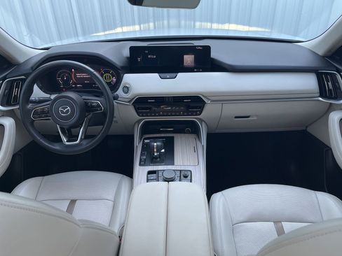Used 2024 MAZDA CX-90 Plug-In Hybrid w/ Premium Plus AWD/4WD image 18