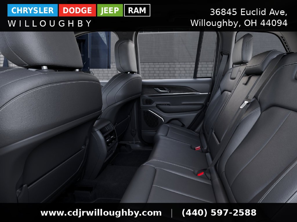 New 2026 Jeep Grand Cherokee Limited w/ Limited Altitude Package AWD/4WD image 26