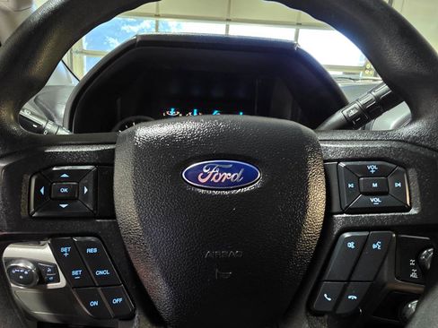 Used 2016 Ford F150 XLT w/ Trailer Tow Package AWD/4WD image 26