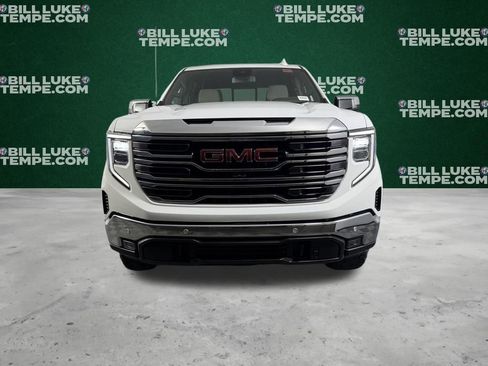Used 2024 GMC Sierra 1500 SLT w/ SLT Premium Plus Package AWD/4WD image 10