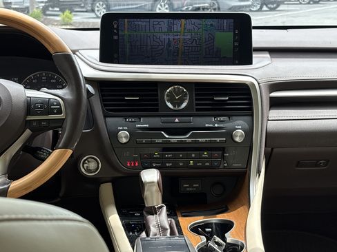 Used 2020 Lexus RX 350 AWD w/ Premium Package image 30