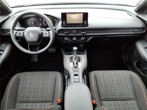 Used 2025 Honda HR-V Sport image 10