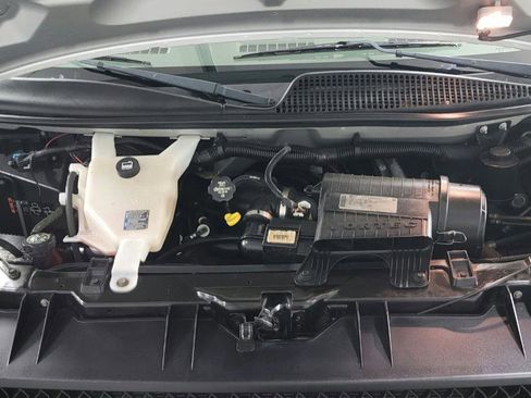 Used 2014 Chevrolet Express 2500 LS image 25
