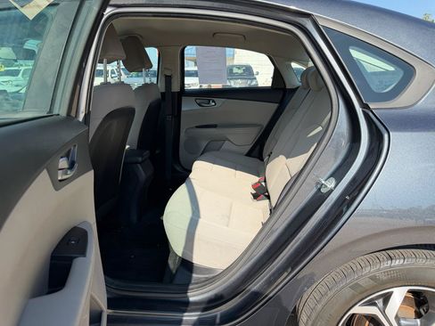Used 2021 Kia Forte LXS FWD image 26