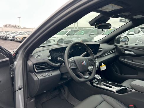 New 2026 Buick Envista Sport Touring image 18