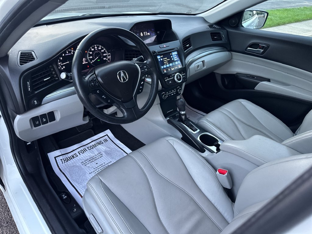 Used 2019 Acura ILX w/ Premium Package FWD image 13