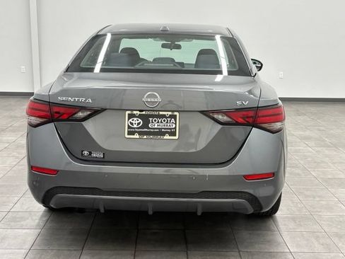 Used 2024 Nissan Sentra SV FWD image 3