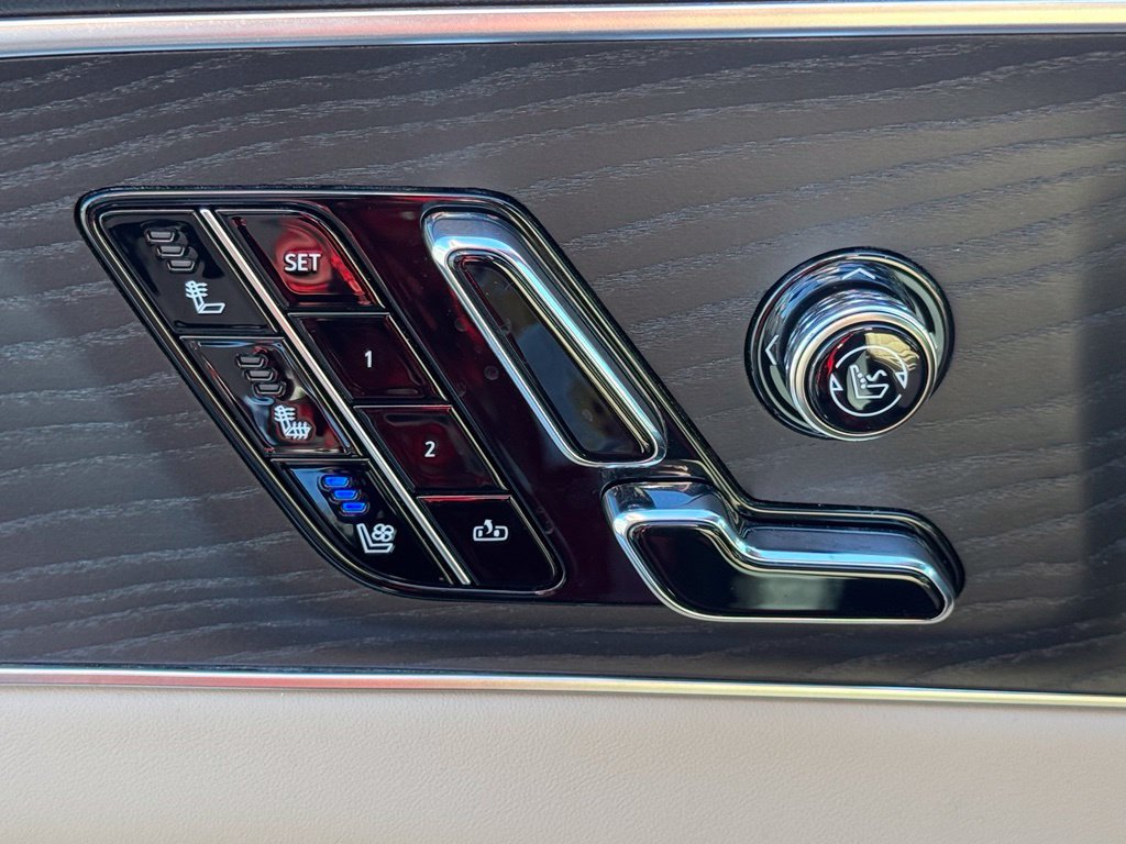 Certified 2026 Cadillac Lyriq Signature Luxury w/ Nappa Leather Package AWD/4WD image 17