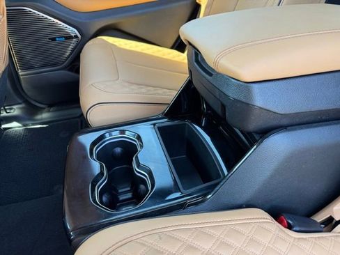 Used 2025 Jeep Grand Cherokee L Summit w/ Rear Seat Video Group I AWD/4WD image 12
