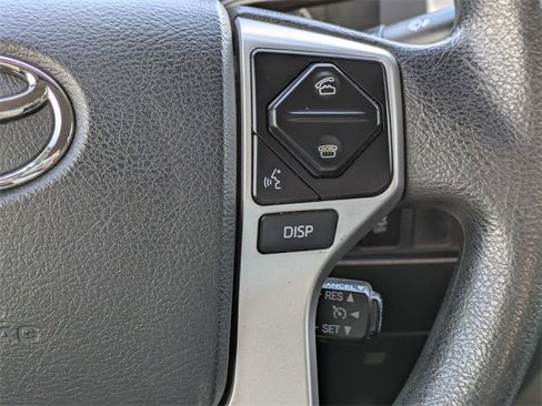 Used 2014 Toyota Tundra SR5 image 26