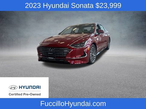Used 2023 Hyundai Sonata Limited image 1