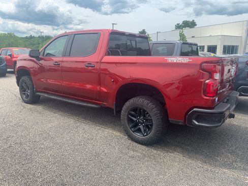 Used 2023 Chevrolet Silverado 1500 LT Trail Boss w/ LT Trail Boss Premium Package AWD/4WD image 4