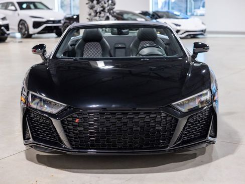 Used 2021 Audi R8 V10 w/ Premium Package image 11