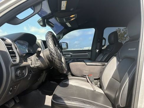 Used 2021 RAM 1500 Big Horn AWD/4WD image 9