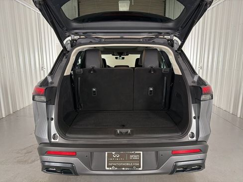 Certified 2024 INFINITI QX60 Luxe image 8