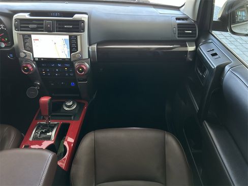 Used 2022 Toyota 4Runner Limited image 36