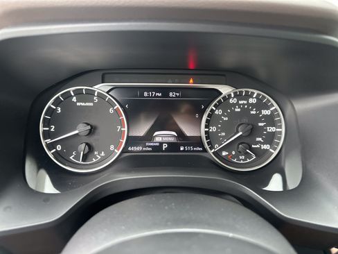 Used 2021 Nissan Rogue SL FWD image 16