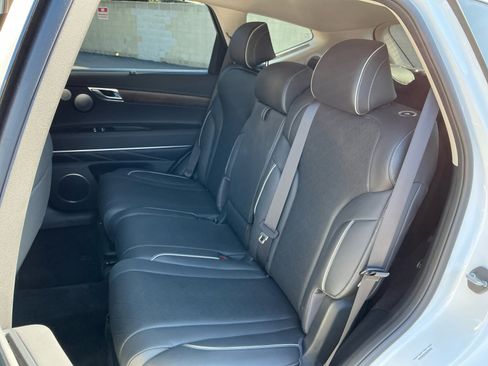 Used 2025 Genesis GV80 3.5T Advanced image 20