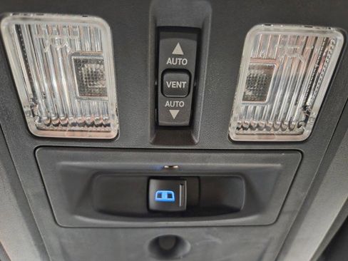 Used 2016 RAM 2500 Limited image 66