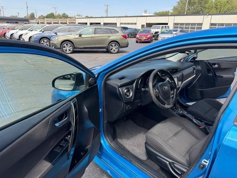 Used 2017 Toyota Corolla iM FWD image 9