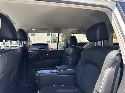 Certified 2024 INFINITI QX80 Premium Select w/ Cargo Package RWD image 12