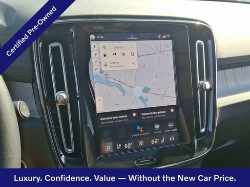 Used 2026 Volvo XC40 B5 Plus w/ Protection Package Premier AWD/4WD image 18