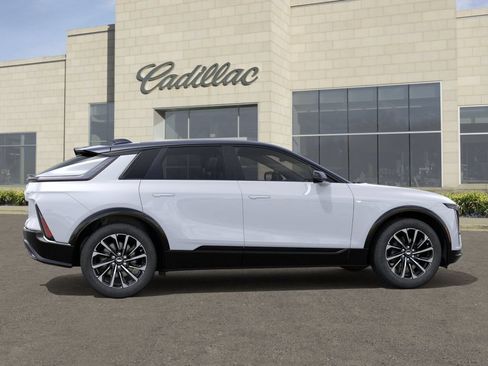 New 2026 Cadillac Lyriq Premium Sport w/ LPO, Floor Liner Package AWD/4WD image 5