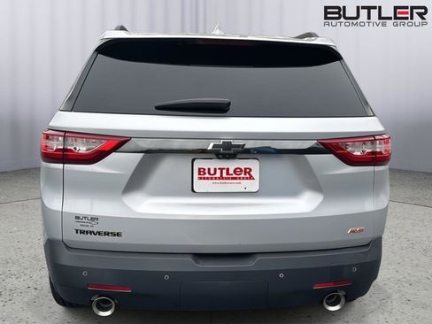 Used 2021 Chevrolet Traverse RS image 4