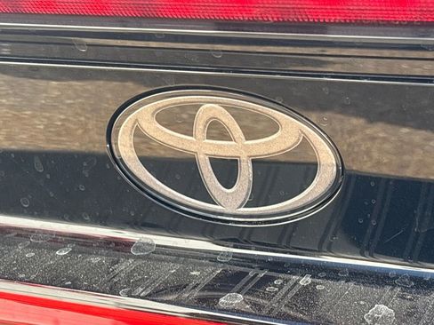 New 2026 Toyota Prius LE image 29